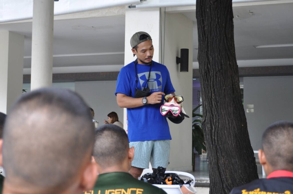 เตรียมตัวเรียนดำน้ำ